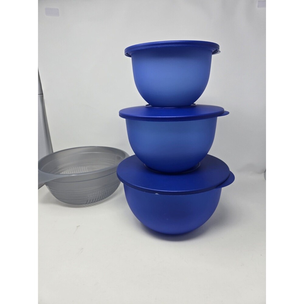 VINTAGE TUPPERWARE CLASSIC IMPRESSIONS BLUE BOWL SET OF 3 COLANDER NESTING 1990s